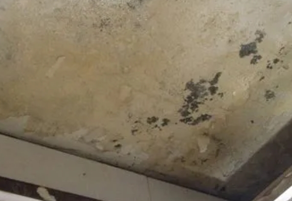 洞头阳台漏水维修公司分享下洞头卫生间渗水维修需要注意哪些问题。